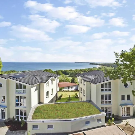 Apartment Meeresblick 23: Seaside Retreat With Balcony And Access